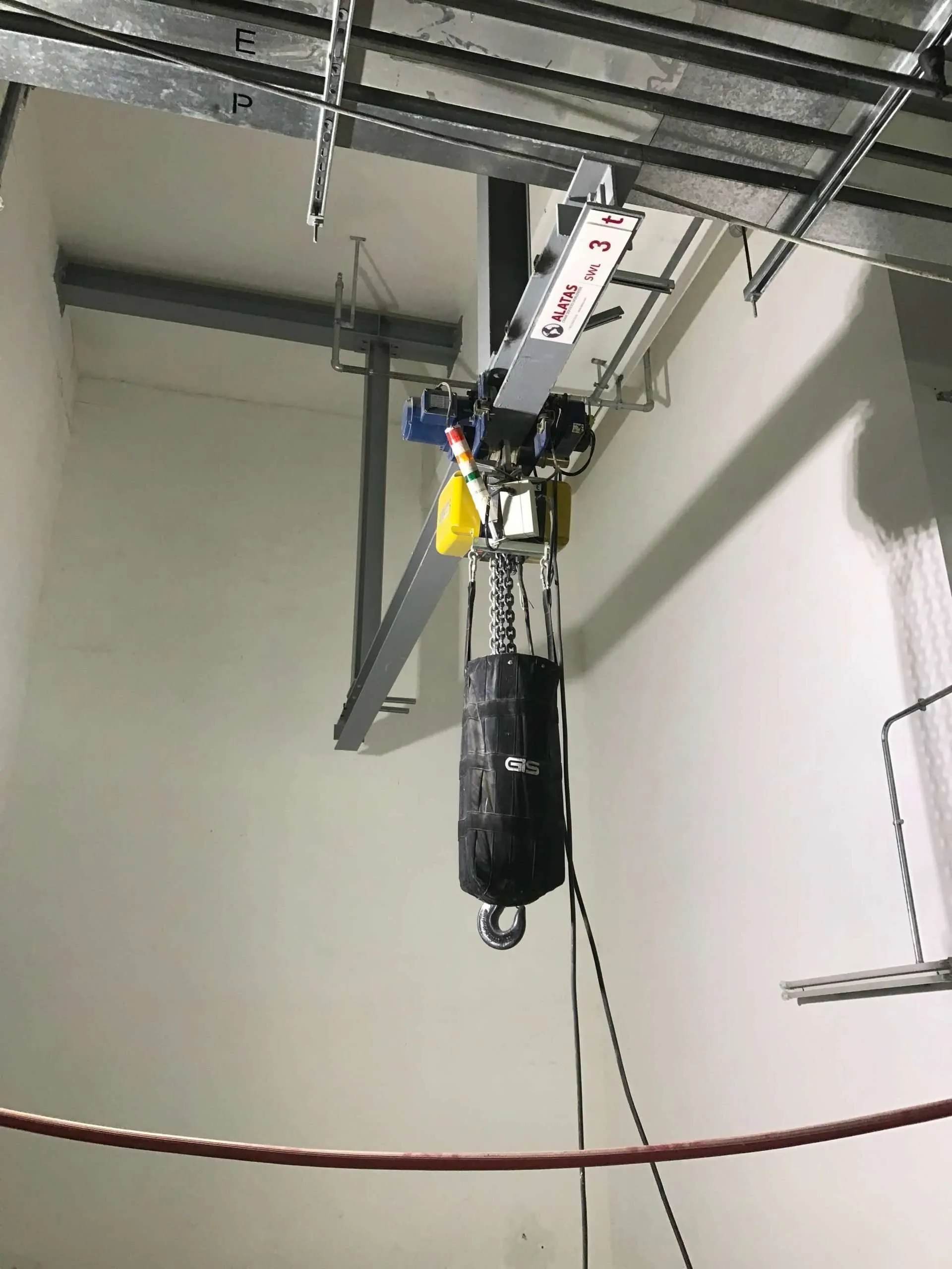 Monorail Hoisting system installation